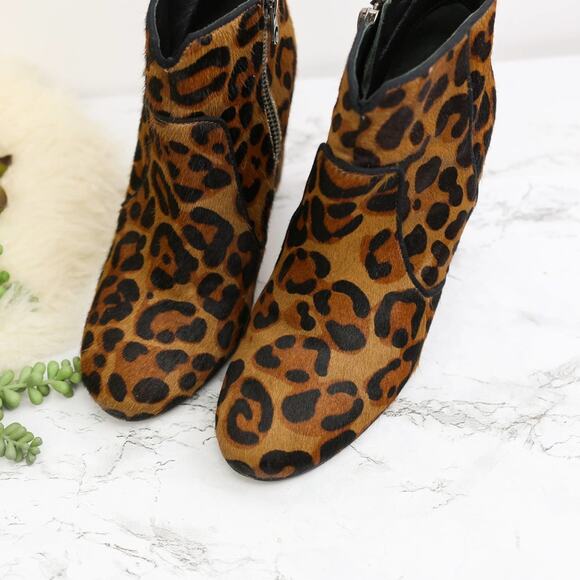 Boden Brown Leopard Print Pony Hair Ankle Boots SIZE 38 Women's - Picture 3 of 8